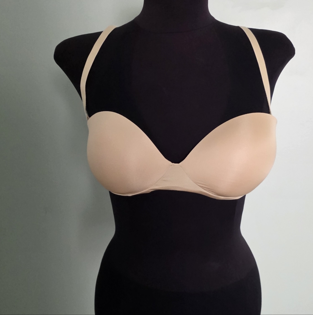 Ultimate Push Up  And Seamless Seamless Bras A Akir.
